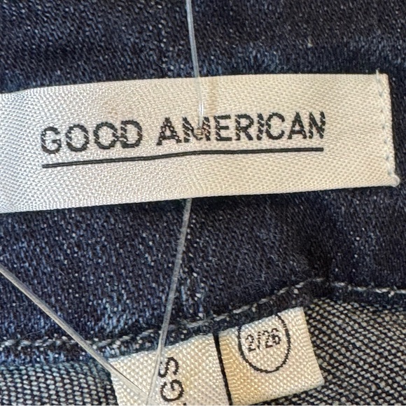 GOOD AMERICAN GOOD CLASSIC SLIM STRAIGHT CASHMERE JEANS size 2/26 - Picture 13 of 14